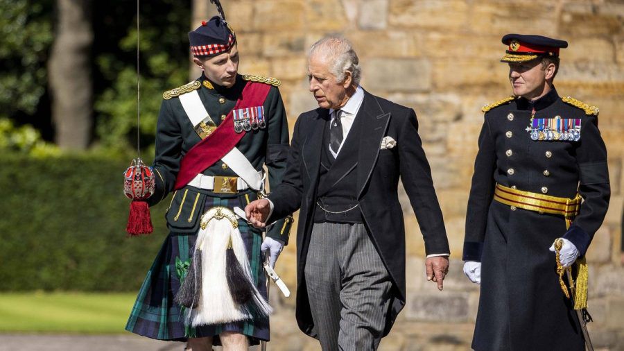 König Charles III. ist derzeit fast ununterbrochen unterwegs. (hub/spot)
