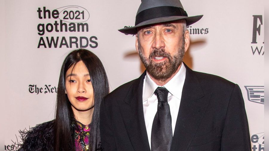 Nicolas Cage und Ehefrau Nummer fünf, Riko Shibata. (stk/spot)