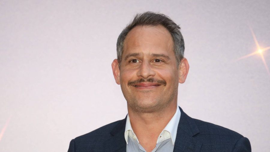 Moritz Bleibtreu bekam den Deutschen Fernsehpreis für seine Leistung in der RTL+-Serie "Faking Hitler". (dr/spot)