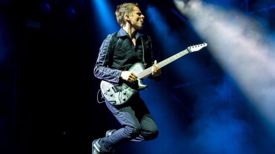 Matt Bellamy von Muse auf der Bühne. (mia/spot)