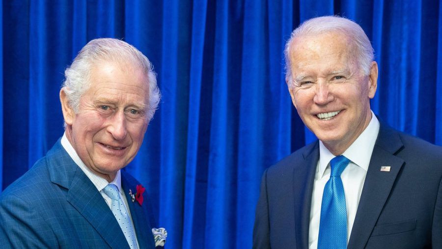 König Charles III. und Joe Biden im November 2021 in Schottland. (dr/spot)