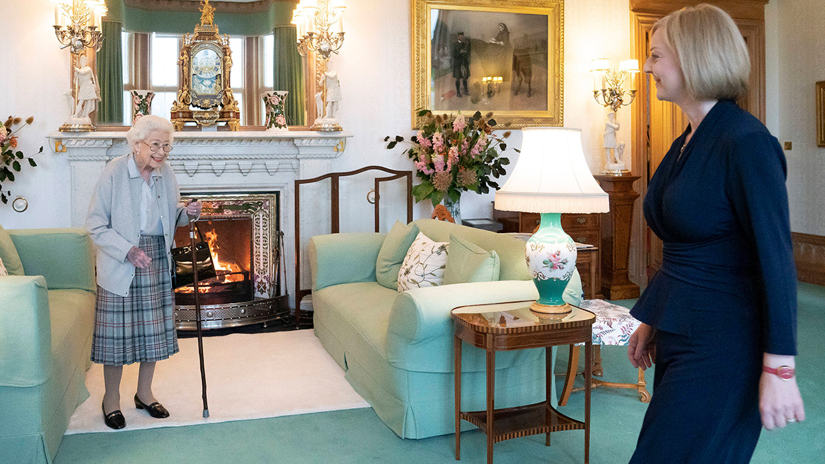 Elizabeth II. empfängt Liz truss
