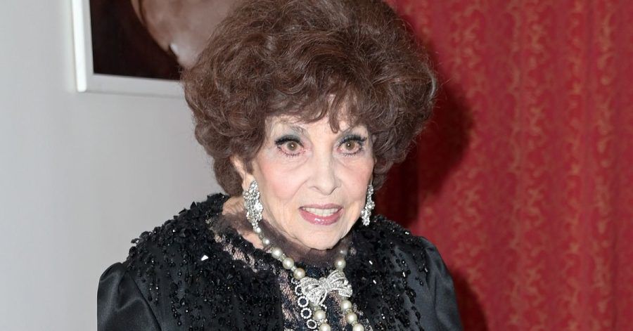 Gina Lollobrigida muss am Bein operiert werden.