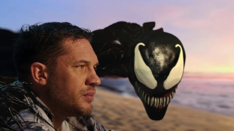 "Venom": Der Journalist Eddie Brock (Tom Hardy) wird zum Träger des Alien-Symbionten. (cg/spot)
