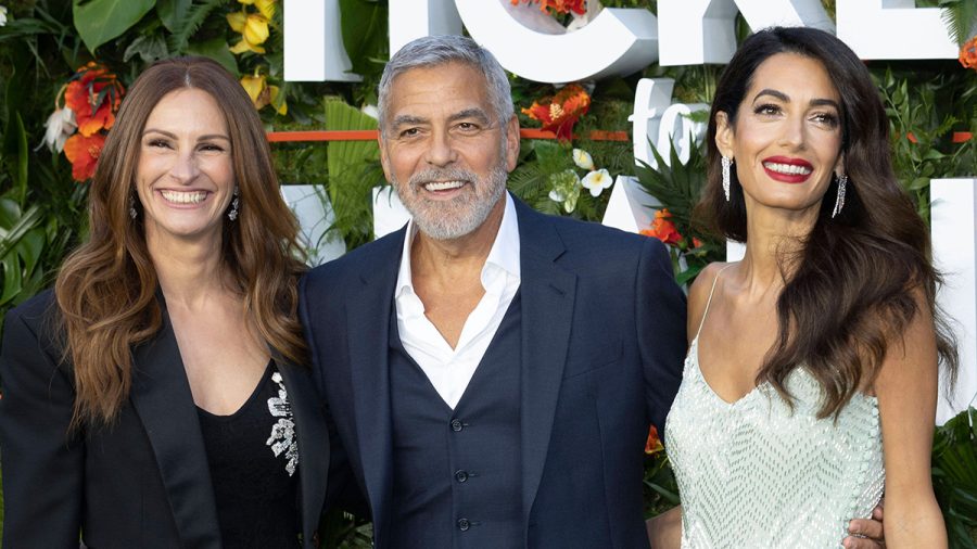 Georg Clooney zeigt sich mit Amal und Julia Roberts in Venedig