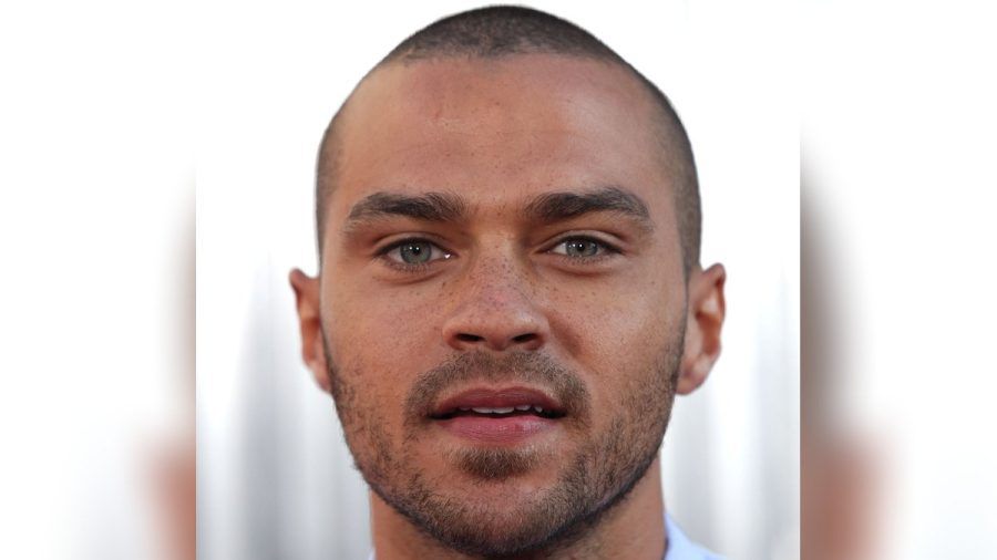 "Grey's Anatomy"-Star Jesse Williams ist ab der dritten Staffel in "Only Murders in the Building" zu sehen. (jer/spot)