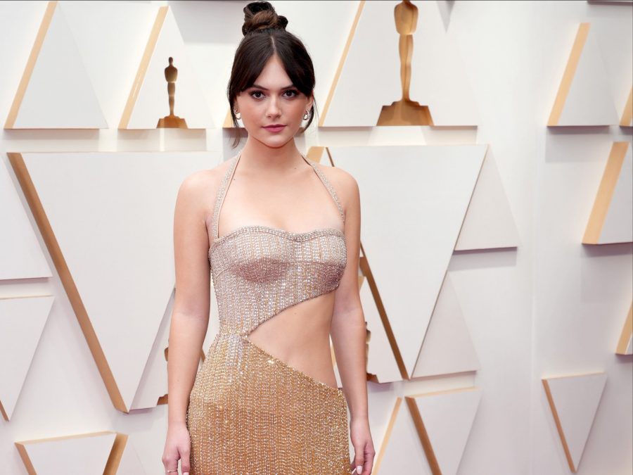 Emilia Jones attends the 94th Annual Academy Awards - Getty BangShowbiz