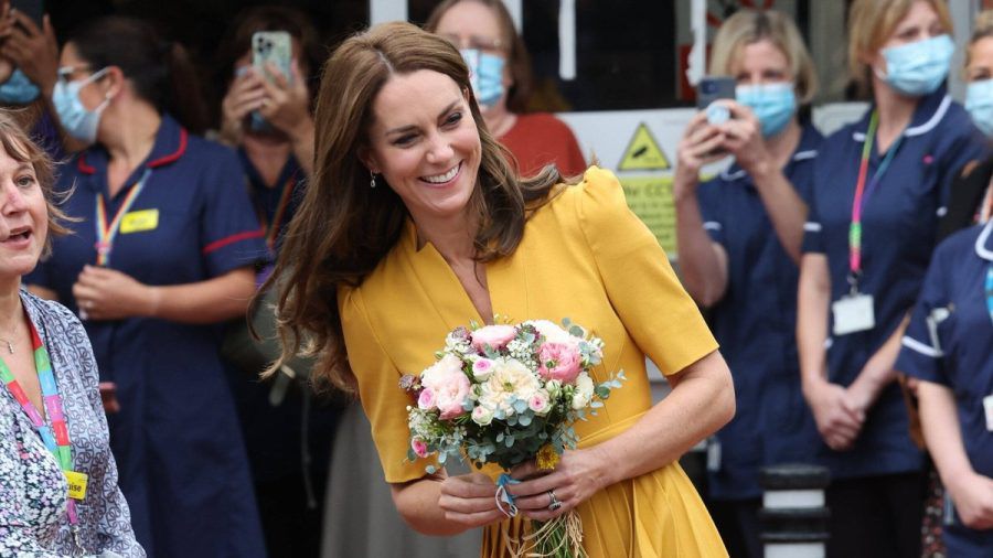 Prinzessin Kate während ihres Besuchs des Royal Surrey County Hospitals. (wue/spot)