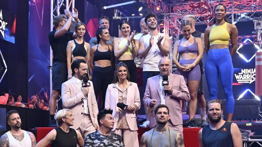 Etliche Ex-Sportler und TV-Stars geben sich beim "Ninja Warrior Germany - Promi-Special" die Ehre. (lau/spot)