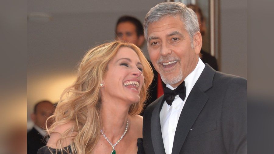 Nur gute Freunde: Julia Roberts und George Clooney auf dem roten Teppich. (mia/spot)