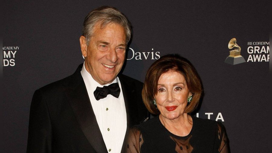 Nancy Pelosi und Ehemann Paul bei einem Grammy-Event 2020. (jom/spot)