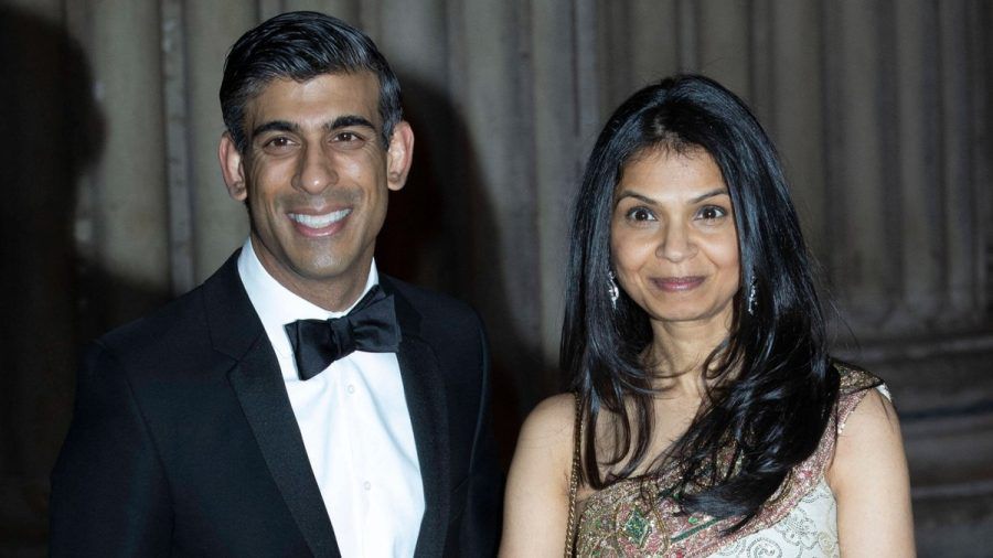 Der neue britische Premierminister Rishi Sunak und seine Frau Akshata Murthy ziehen Ende der Woche in 10 Downing Street ein. (ili/spot)