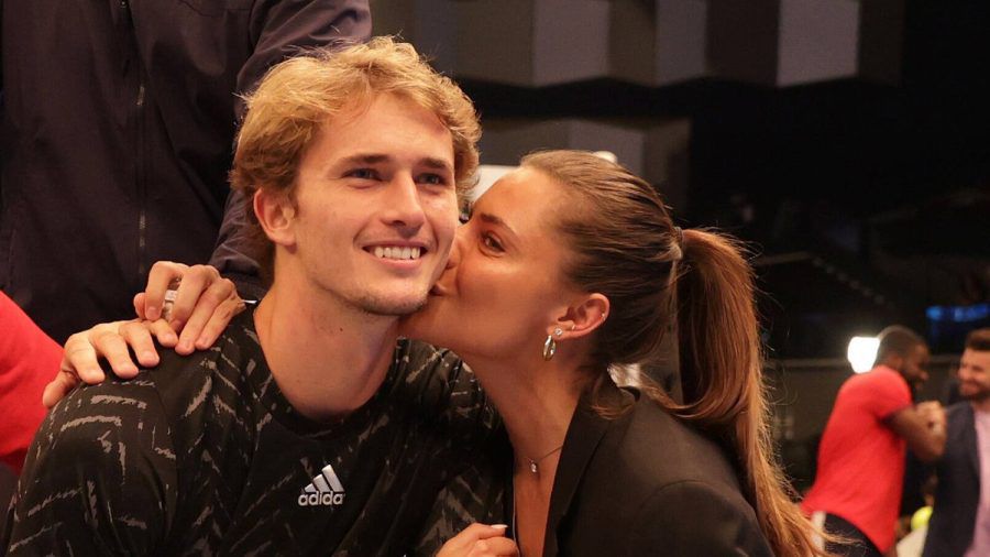 Sophia Thomalla machte ihre Beziehung zu Alexander Zverev im vergangenen Oktober öffentlich. (mia/spot)
