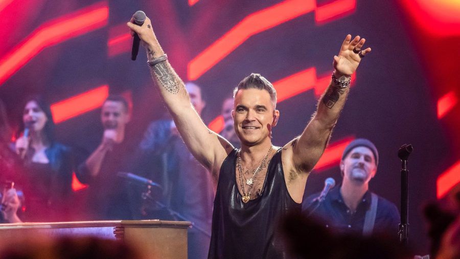Robbie Williams auf der Bühne von "Your Songs". (smi/spot)