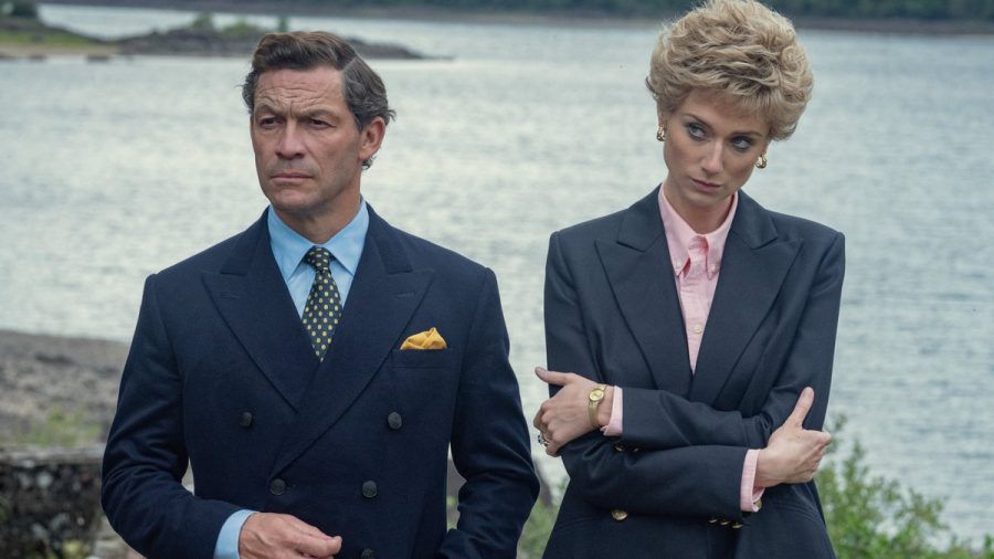 Dominic West als Prinz Charles und Elizabeth Debicki als Diana in Staffel fünf der Netflix-Serie "The Crown". (hub/spot)