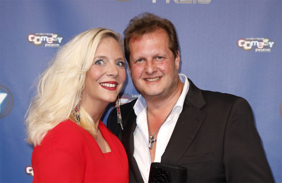 Jens Buechner und Frau Daniela - 24.10.2017 Köln - Verleihung des 21. Deutschen Comedypreises 2017 - Geisler-Fotopress BangShowbiz