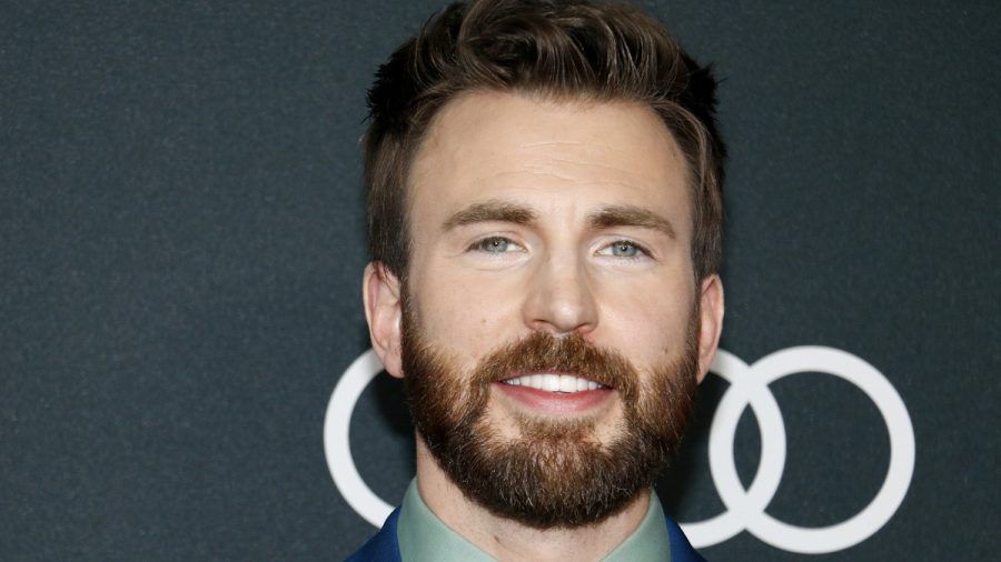 Ist Chris Evans glücklich vergeben? Im Sommer klang es noch nicht danach. (wue/spot)