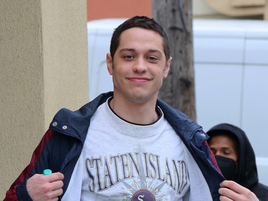 Pete Davidson is seen on the set of Bupkis - 2022 - Getty BangShowbiz