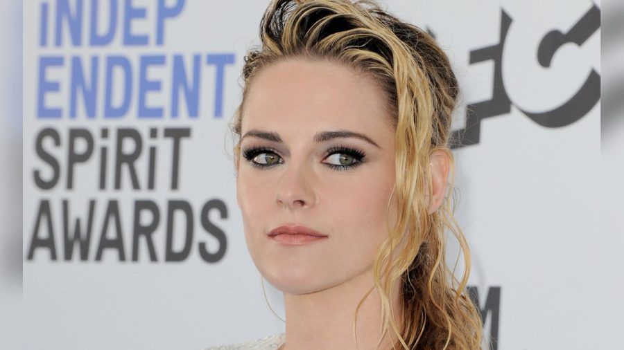 Kristen Stewart wird ihren ersten abendfüllenden Spielfilm inszenieren. (lau/spot)
