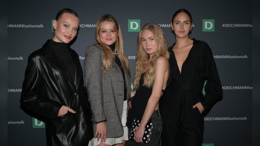 Cheyenne Ochsenknecht, Nele Ludowig, Lili Budach und Elena Carrière (v.l.n.r.) beim Deichmann Fashiontalk in Berlin. (mia/spot)