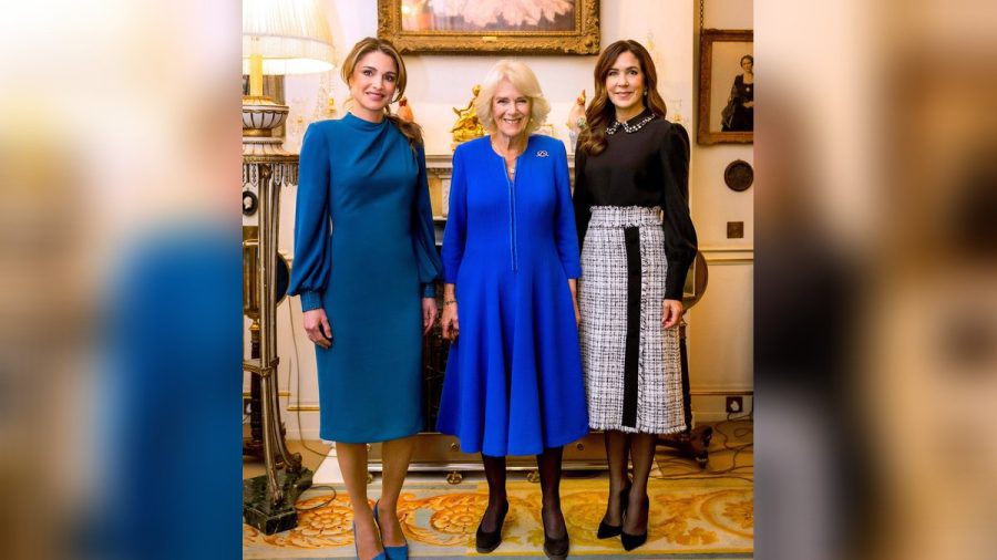 Königsgemahlin Camilla mit Königin Rania von Jordanien (l.) und Kronprinzessin Mary von Dänemark. (hub/spot)
