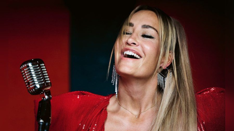 Sarah Connor veröffentlicht mit "Not So Silent Night" ein neues Weihnachtsalbum. (amw/spot)