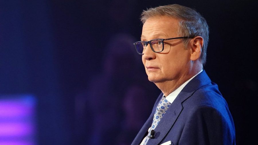 Günther Jauch in seiner Show "Wer wird Millionär". (mia/spot)