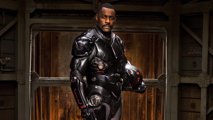 "Pacific Rim": Marschall Stacker Pentecost (Idris Elba) und seinem Jaeger-Projekt sollen die Welt vor der kompletten Zerstörung zu bewahren. (cg/spot)