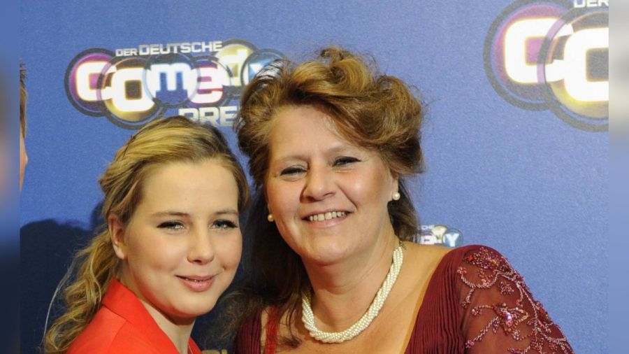 Silvia Wollny (r.) mit ihrer Tochter Lavinia im Jahr 2013 in Köln. (dr/spot)