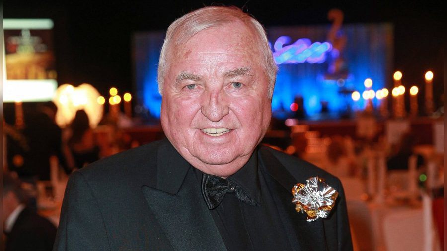 Bei Trainer-Legende Ulli Wegner wurde ein bösartiger Darm-Tumor operativ entfernt. (lau/spot)