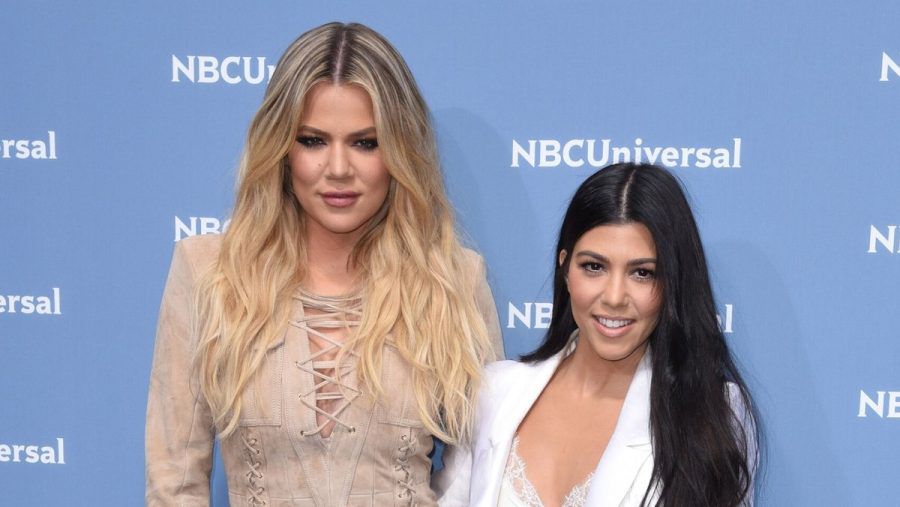 Khloé und Kourtney Kardashian haben sich einem Lügendetektor-Test unterzogen. (ncz/spot)