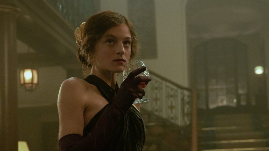 "The Crown"-Star Emma Corrin spielt in "Lady Chatterleys Liebhaber" Hauptfigur Lady Constance Chatterley. (lau/spot)