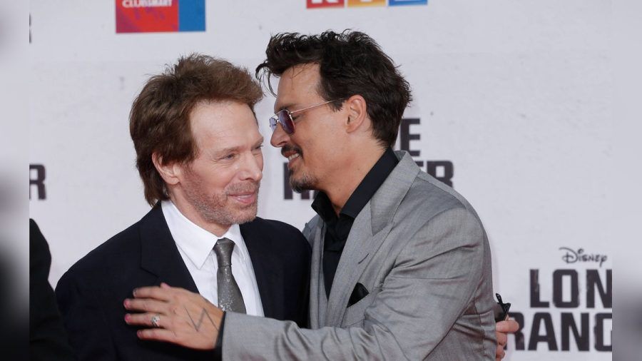 Enge Vertraute: Jerry Bruckheimer (l.) und Johnny Depp. (smi/spot)