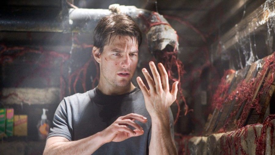 "Krieg der Welten": Ray Ferrier (Tom Cruise) hat ein Versteck (cg/spot)