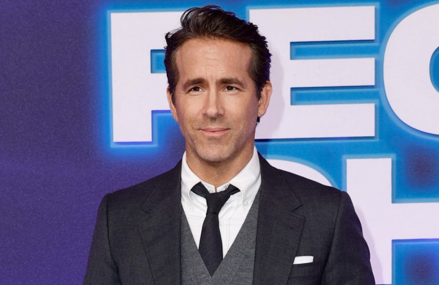 Ryan Reynolds at the People's Choice Awards - Getty - December 2022 BangShowbiz