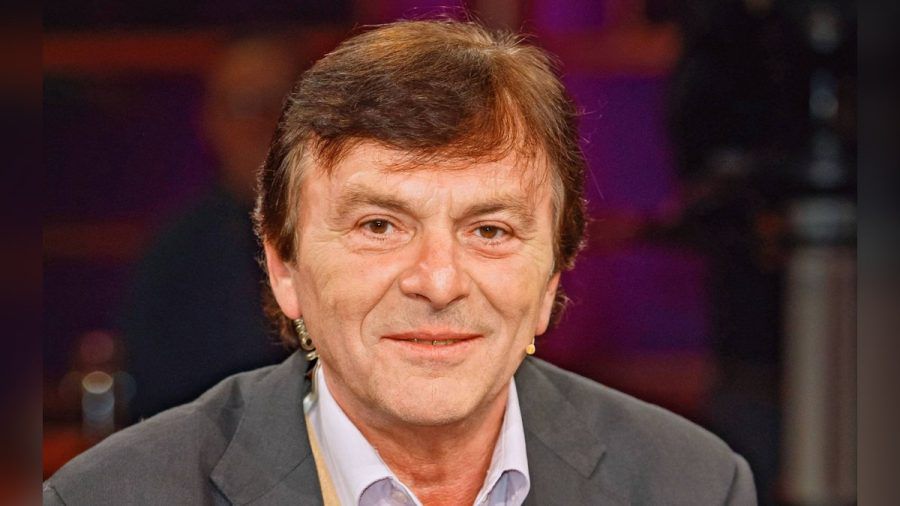 Zum Fest der Liebe ist der tschechische Schauspieler Pavel Trávníček zurück im Kreis seiner Familie. (lau/spot)