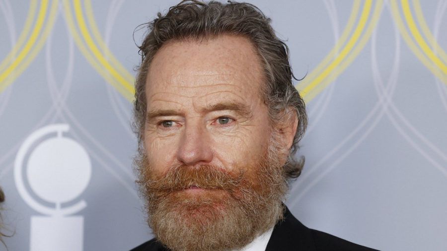 Schauspieler Bryan Cranston zeigte sich bei den Tony Awards in New York City 2022 mit dichtem, langem Bart. (hub/spot)