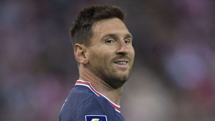 Lionel Messi ist ausnahmsweise mal nicht auf dem Fußballplatz zu finden. (stk/spot)