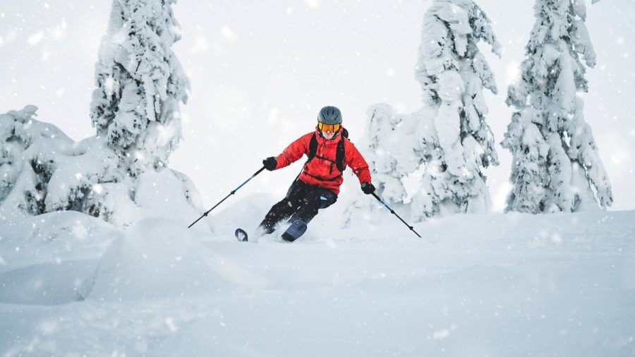 Tiefschnee lockt viele Wintersportler abseits der Piste. (ncz/spot)