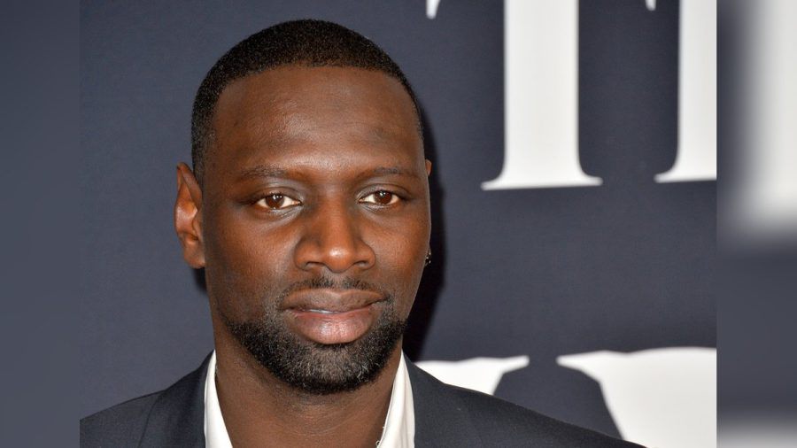 Omar Sy bei einer Veranstaltung auf dem Roten Teppich. (spot)
