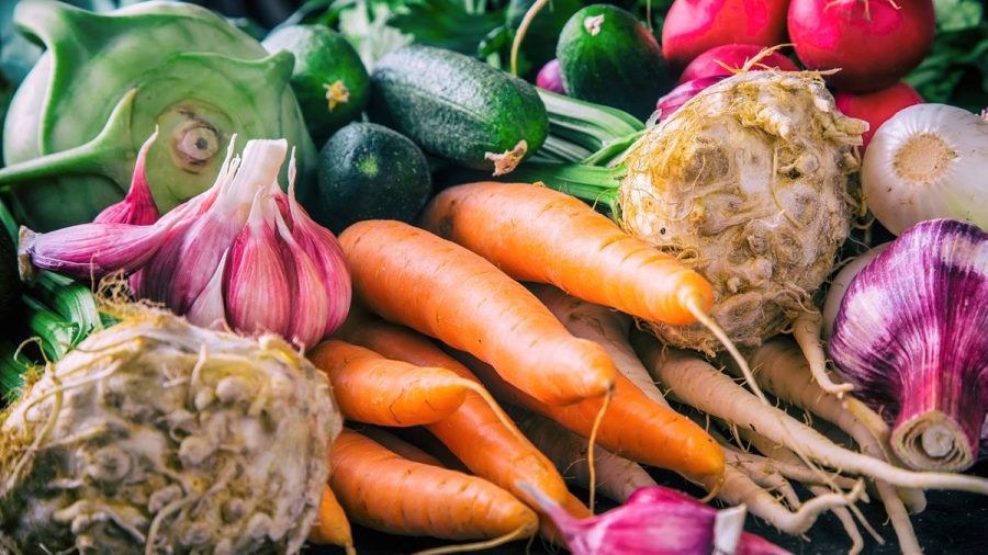 Bei einigen Gemüsesorten gehen beim Kochen Nährstoffe verloren. (ncz/spot)