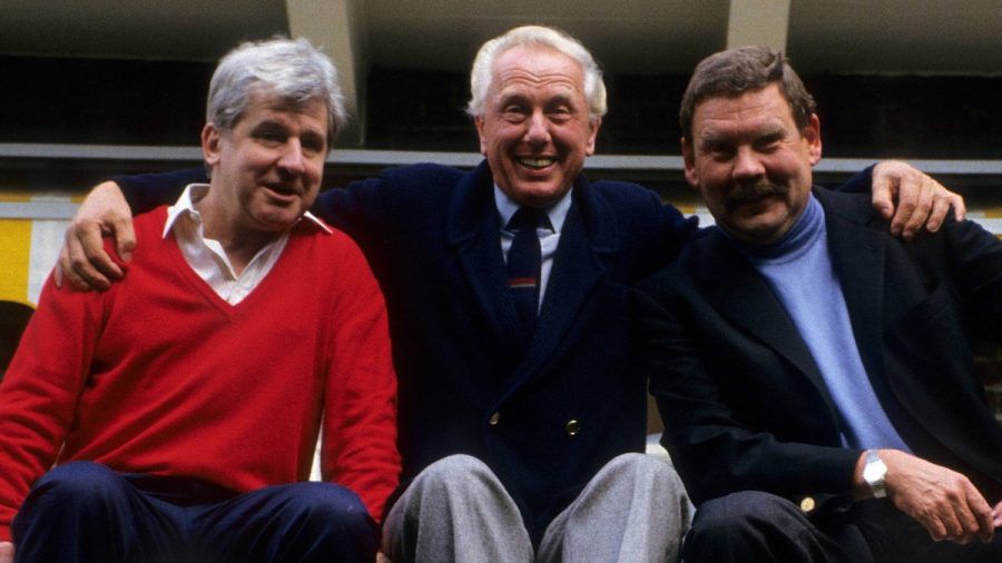 Wolfgang Draeger (l.), hier mit Horst Keitel (m.) und Harald Dietl (r.), ist mit 95 Jahren verstorben. (wue/spot)