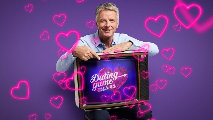 Jörg Pilawa moderiert "Dating Game - Wer soll dein Herzblatt sein?" (wue/spot)