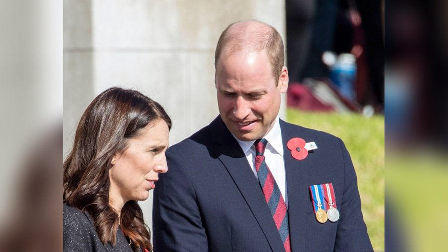 Prinz William mit Jacinda Ardern bei einem gemeinsamen Termin in Neuseeland. (dr/spot)