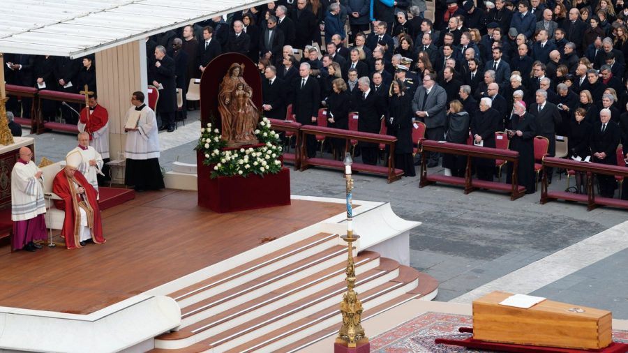 Abschied von Benedikt XVI. im Vatikan. (hub/spot)