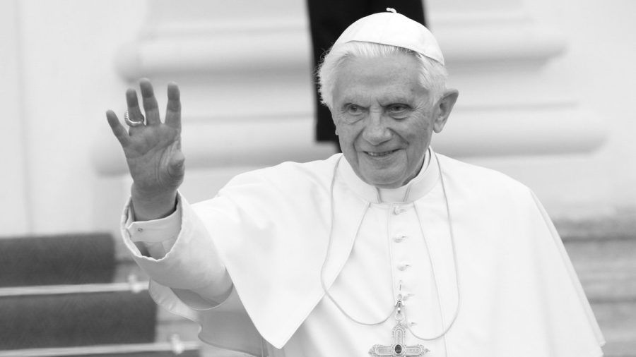 Der frühere Papst Benedikt XVI. starb am 31.12.2022 im Alter von 95 Jahren. (sb/spot)