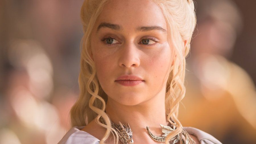 Emilia Clarke konnte sich noch nicht durchringen, mit "House of the Dragon" anzufangen. (stk/spot)