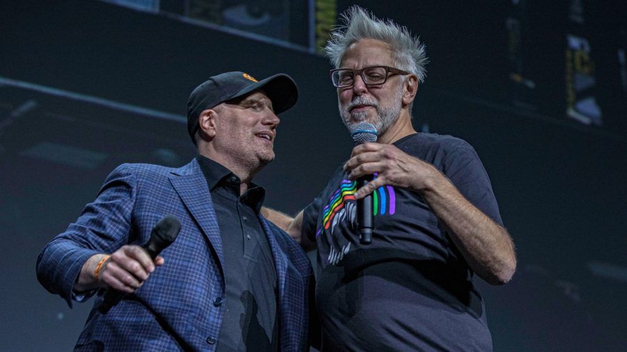 Kevin Feige (li.) und James Gunn arbeiteten schon eng für Marvel zusammen, nun sind sie Konkurrenten. (stk/spot)