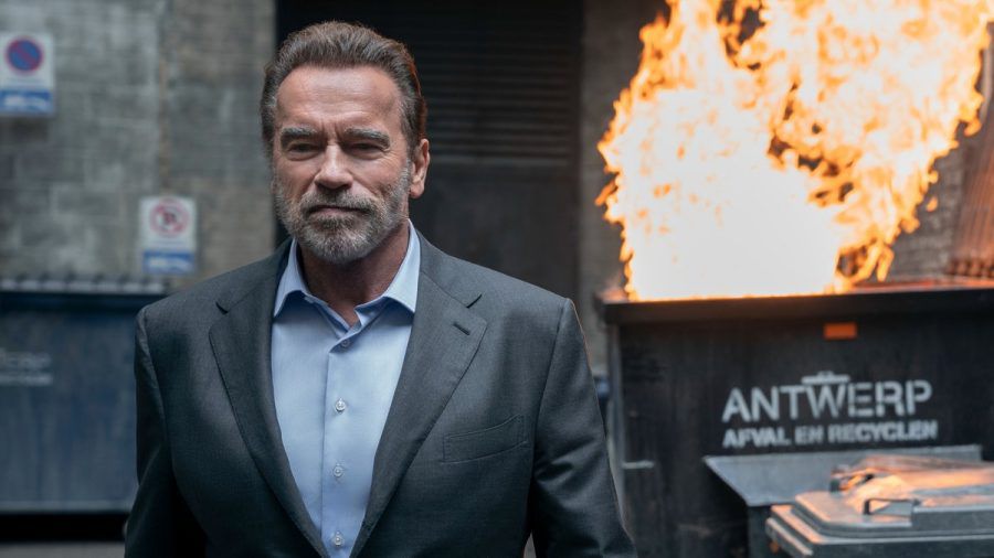 Coole Abgänge hat Arnold Schwarzenegger auch in der neuen Serie "Fubar" drauf. (jer/spot)