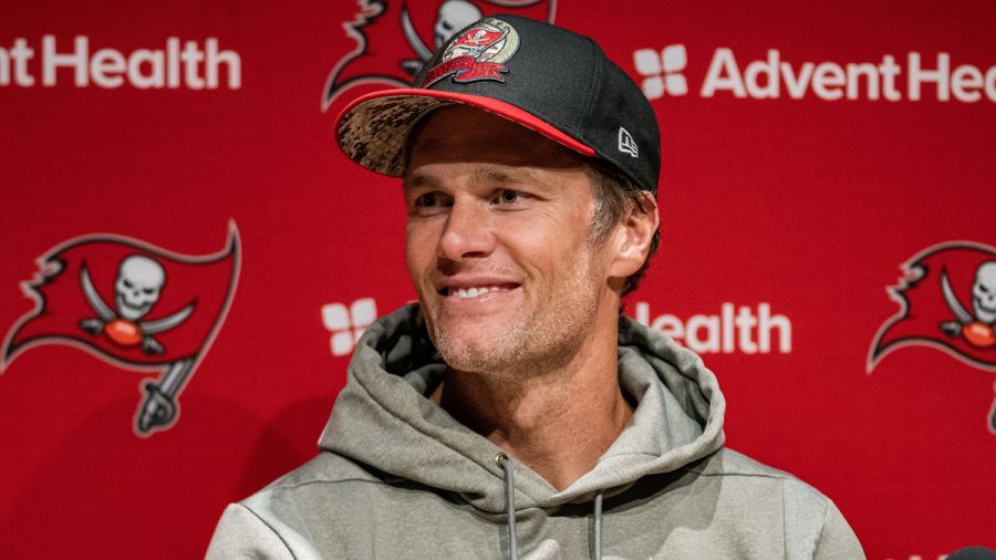 Kann Tom Brady einfach nicht ohne Football leben? (stk/spot)